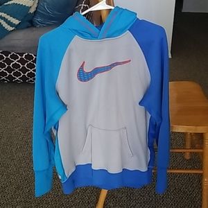 ✔Nike therma-fit hoodie✔